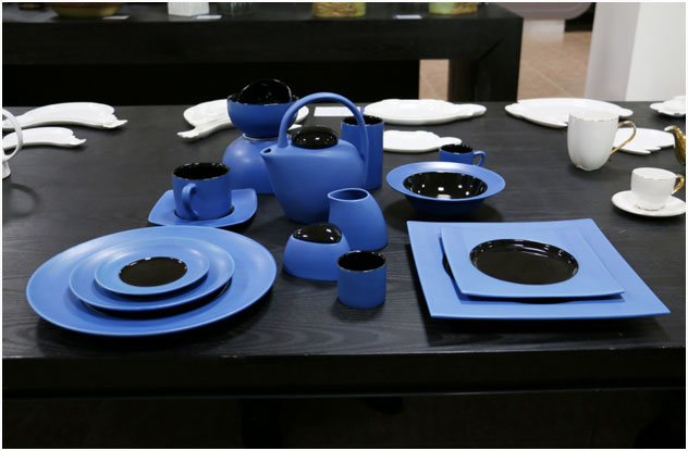 《蓝与黑系列》