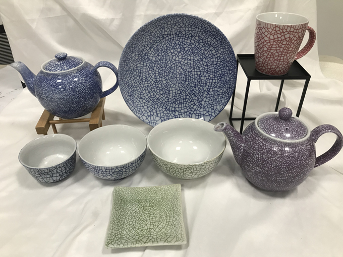 釉下彩色裂纹日用陶瓷系列(杯、碟、碗、壶、盘)